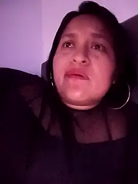 lucia00xx online show from February 22, 2026, 3:29 am