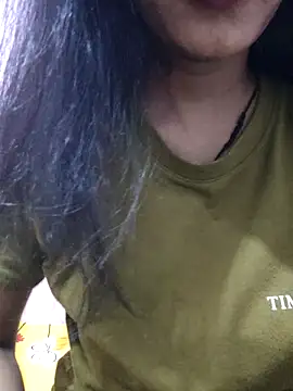 anjali2351 online show from April 19, 2026, 5:56 pm