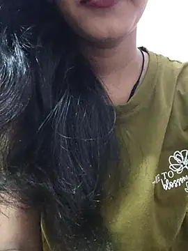 anjali2351 online show from April 22, 2026, 5:43 am