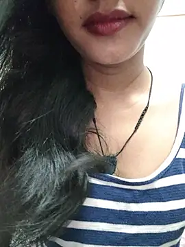 Snapshot of anjali2351 chatting on July 4, 2026, 4:29 am anjali2351 online show from July 4, 2026, 4:29 am