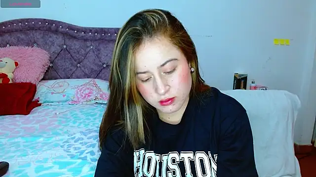 Hanssel tess online show from November 27, 2025, 8:11 pm