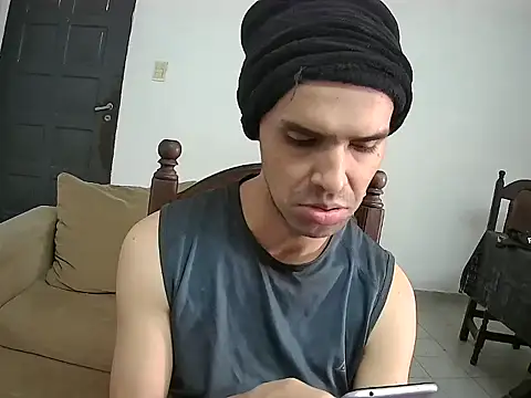 gaytubela online show from October 6, 2025, 8:28 pm