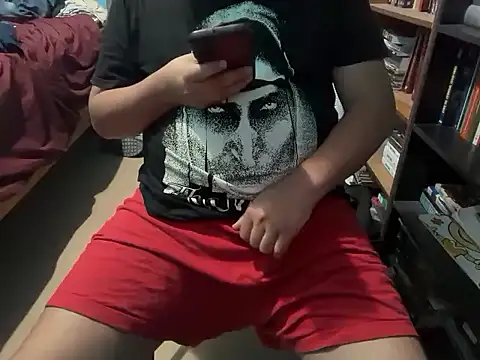 LeonHot8502 online show from April 8, 2026, 4:34 am