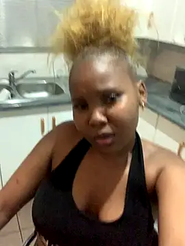 Scarlettxx21 online show from November 22, 2025, 9:47 pm