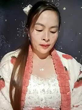 lucky774- online show from November 30, 2025, 5:11 am