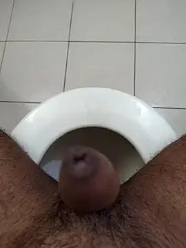 fueyyvvirub online show from October 15, 2025, 7:30 am