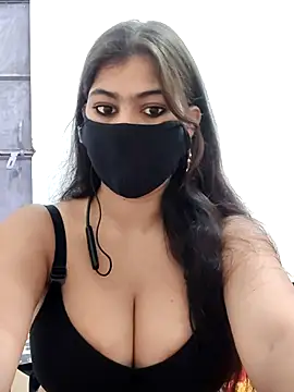Snapshot of Miya_sistar chatting on May 2, 2026, 1:21 am Miya sistar online show from May 2, 2026, 1:21 am