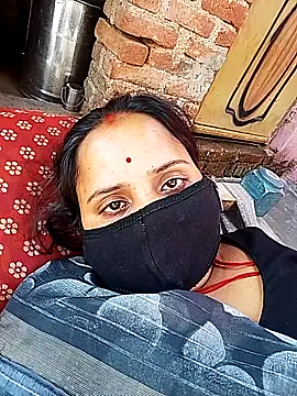 Snapshot of Cr_sonam chatting on June 1, 2026, 9:44 am Cr sonam online show from June 1, 2026, 9:44 am