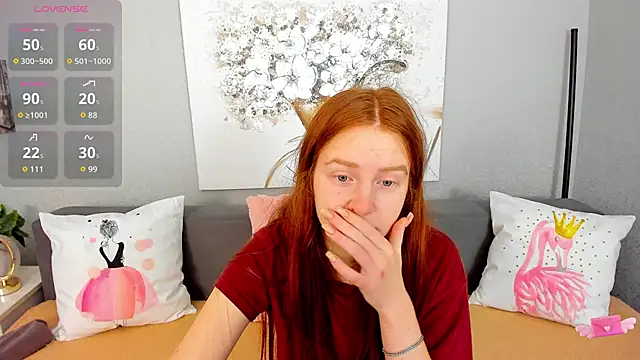 Snapshot of Evarey_ chatting on November 15, 2025, 5:27 am Evarey online show from November 15, 2025, 5:27 am