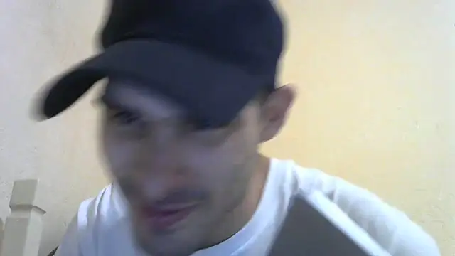 MakabulaAndrey online show from April 18, 2026, 7:58 pm