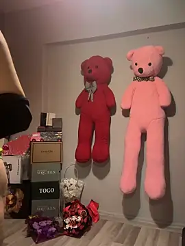 Teengirlmiaa online show from December 19, 2025, 11:56 pm