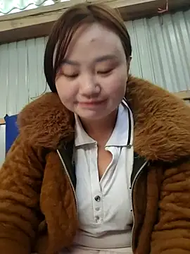 pi-pi-00 online show from November 25, 2025, 4:56 am