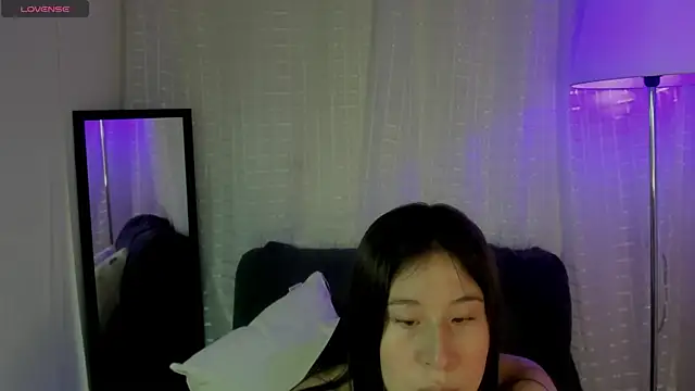 TamaraKarter online show from October 20, 2025, 12:05 pm