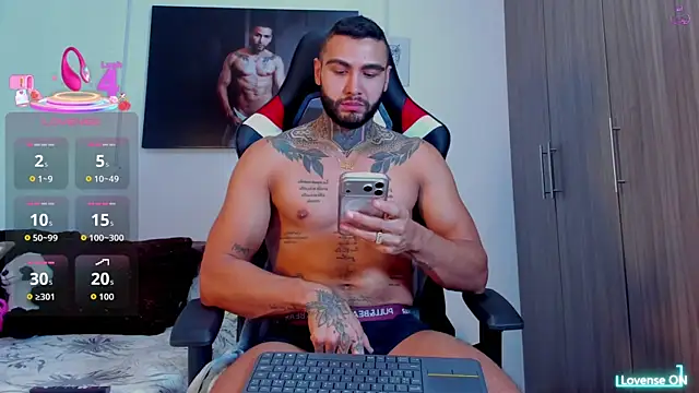 Danny Willson online show from April 27, 2026, 10:13 am