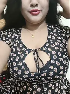 Beauty Queen Soniya online show from July 15, 2026, 6:46 pm