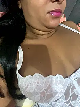 Brunamorenago online show from January 11, 2026, 11:15 am