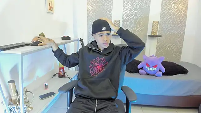 JacobBlackwell  online show from December 14, 2025, 7:29 pm