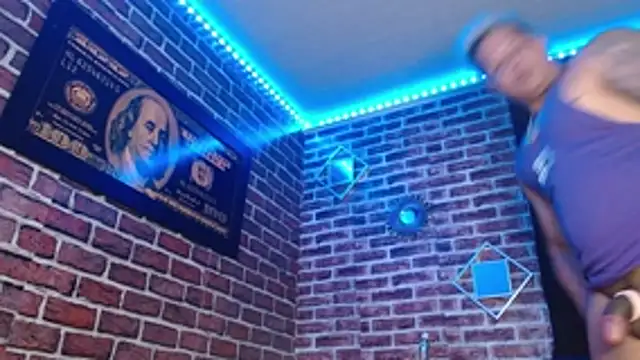 jordan bigcock  online show from November 2, 2025, 7:49 pm