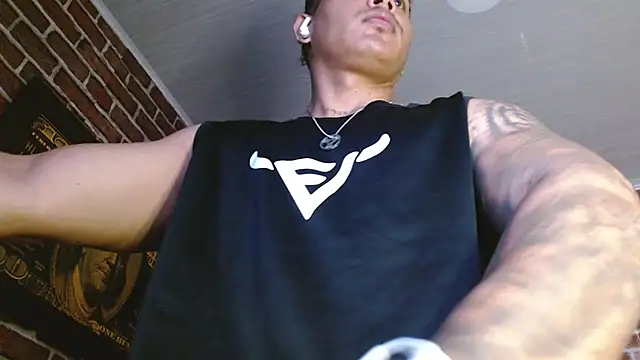 jordan bigcock  online show from April 15, 2026, 2:24 pm