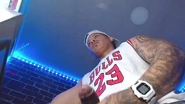 jordan bigcock  online show from April 18, 2026, 1:59 pm