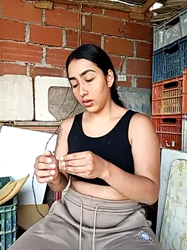 Queen sofya online show from October 25, 2025, 5:51 pm