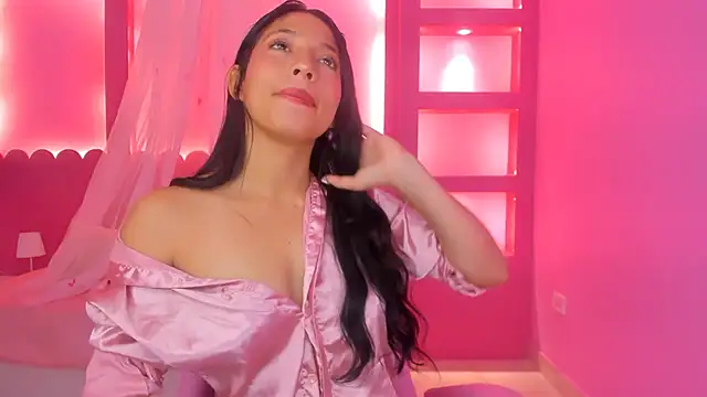 HolyLux online show from November 30, 2025, 12:09 pm