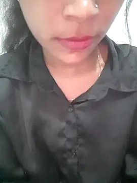 Mahi677 online show from February 25, 2026, 4:44 am