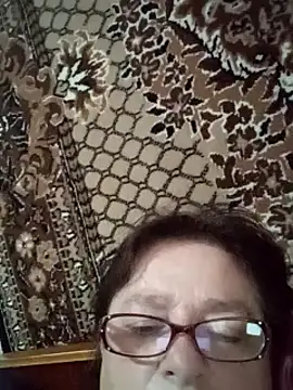 MilaCold5443 online show from April 21, 2026, 4:52 am