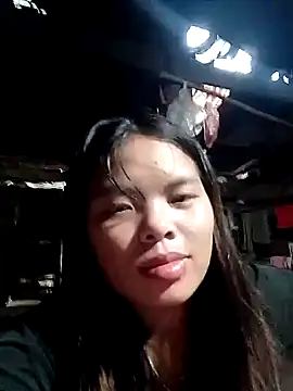 hello-cute online show from October 31, 2025, 11:39 pm