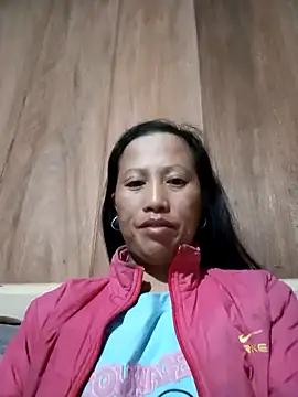 jerry-xx online show from November 3, 2025, 8:43 pm