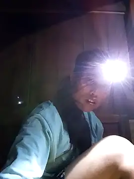 jerry-xx online show from April 12, 2026, 1:38 pm