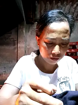 jerry-xx online show from April 20, 2026, 12:41 pm