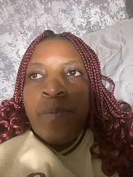 Snapshot of Linae1234 chatting on November 12, 2025, 9:47 pm Linae1234 online show from November 12, 2025, 9:47 pm