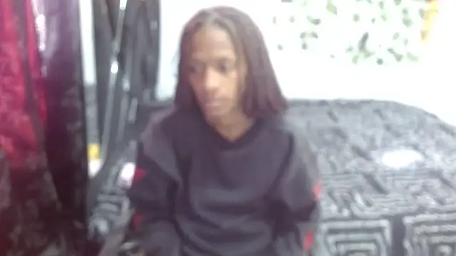 Melani ebony online show from April 8, 2026, 1:22 pm