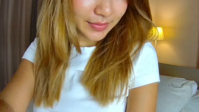 Sweetie Natasha online show from January 18, 2026, 11:30 pm