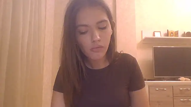 CeyaLier online show from October 20, 2025, 5:46 pm