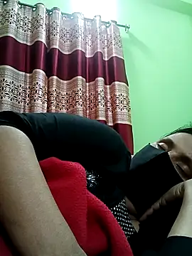 Megla879 online show from November 26, 2025, 6:09 pm