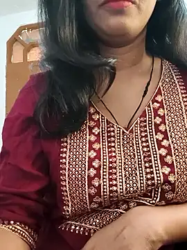 Snapshot of Janu-hasena chatting on June 6, 2026, 3:11 am Janu-hasena online show from June 6, 2026, 3:11 am