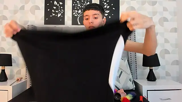 amely santana online show from November 25, 2025, 7:36 pm