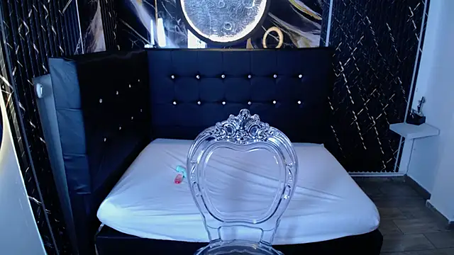 SweetBriana online show from October 23, 2025, 12:15 pm