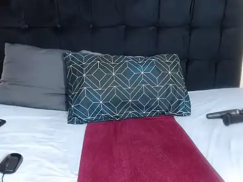 CaramelBootty online show from November 3, 2025, 10:21 pm