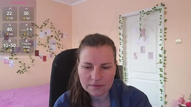 Mirabelle Velvet online show from February 2, 2026, 5:06 am