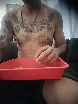Juicydick420-xxx online show from December 3, 2025, 9:57 pm
