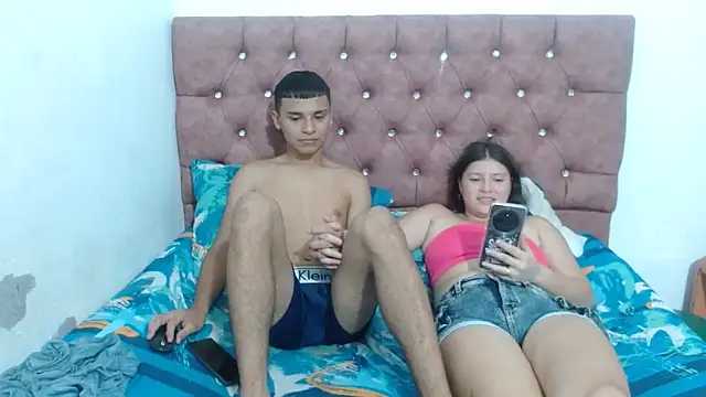 Snapshot of rober_luciana chatting on October 29, 2025, 10:00 pm rober luciana online show from October 29, 2025, 10:00 pm