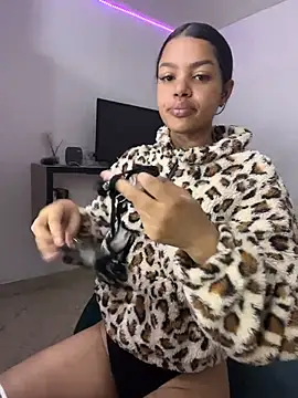 MeganHillss online show from February 19, 2026, 7:04 am