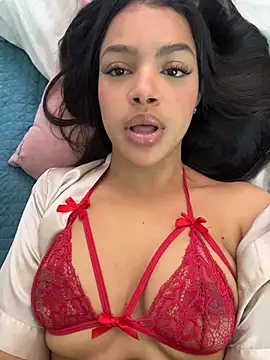 MeganHillss online show from April 22, 2026, 7:48 pm