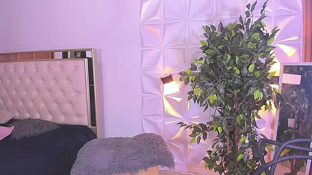 Ethan thouse online show from October 27, 2025, 7:18 pm