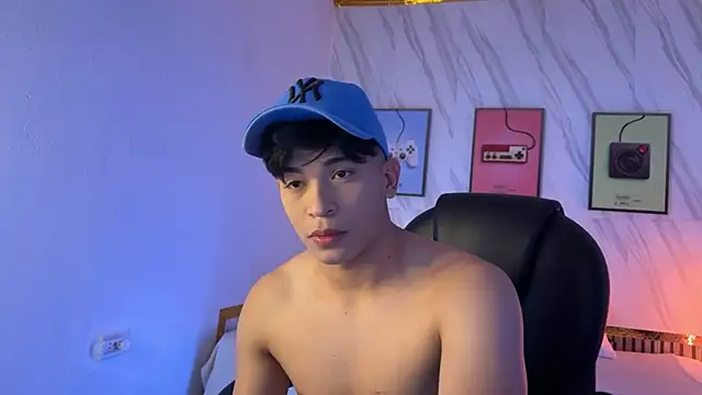 David Nova online show from November 8, 2025, 11:10 am