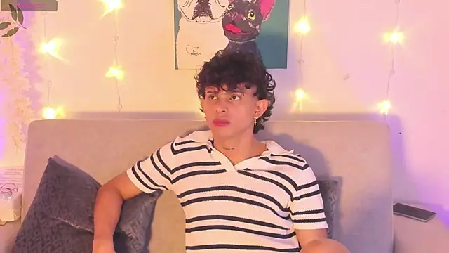 lua boy online show from April 18, 2026, 5:28 pm