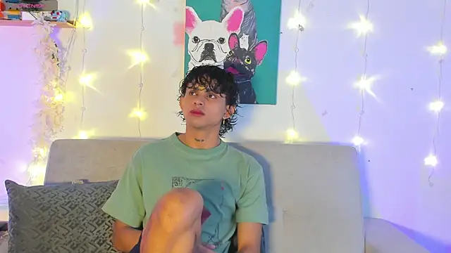 Snapshot of lua_boy chatting on May 4, 2026, 11:39 am lua boy online show from May 4, 2026, 11:39 am